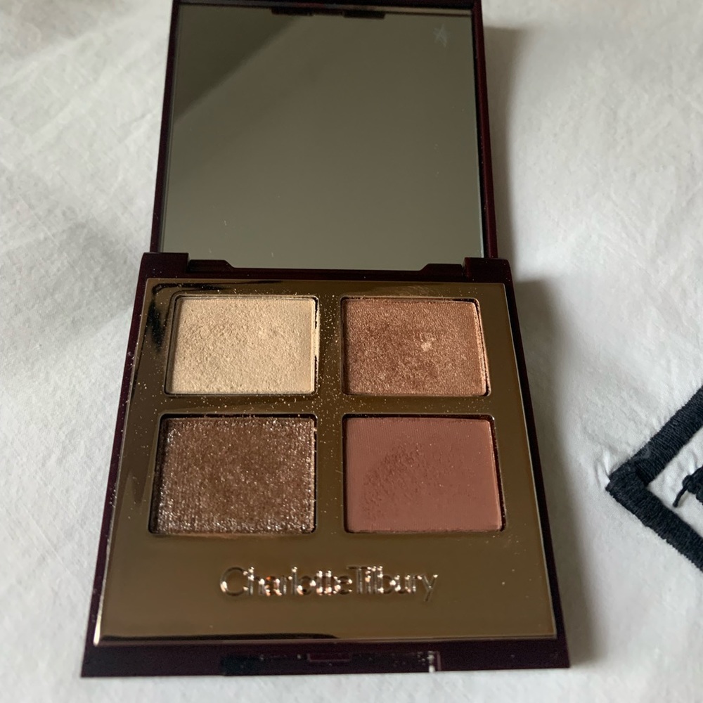 Charlotte Tilbury- Exagger Eyes- eyeshadow quad